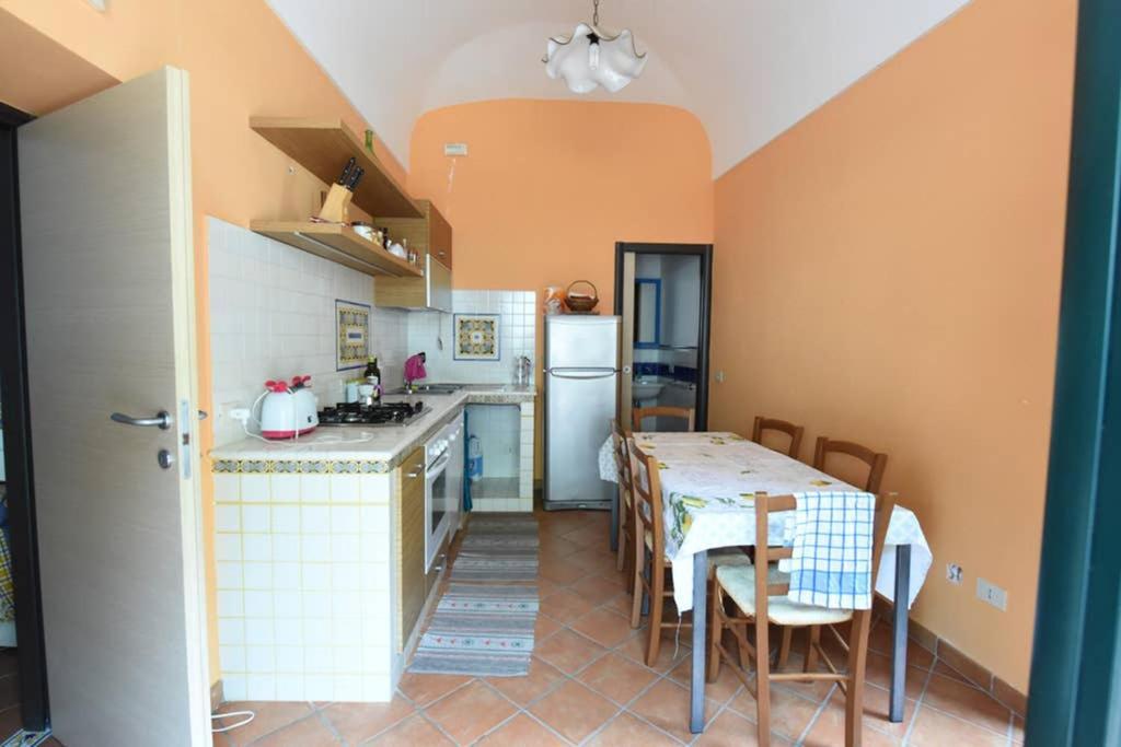 Vila Casa Annali - House And Garden By The Amalfi Coast Maiori Exteriér fotografie