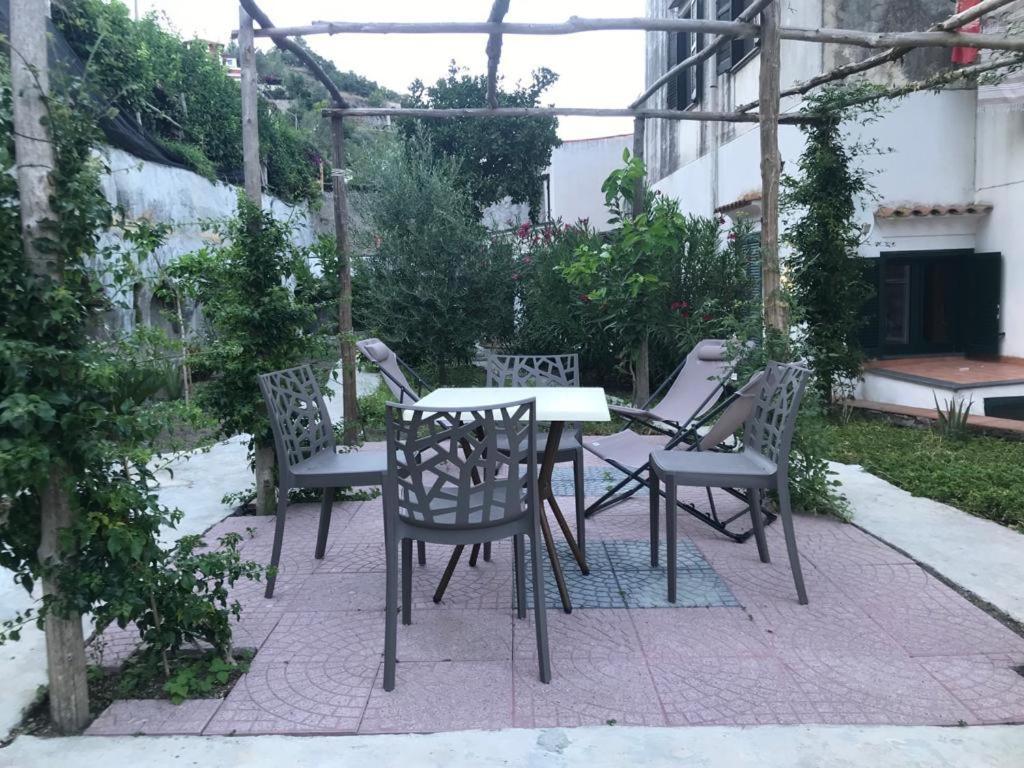 Vila Casa Annali - House And Garden By The Amalfi Coast Maiori Exteriér fotografie